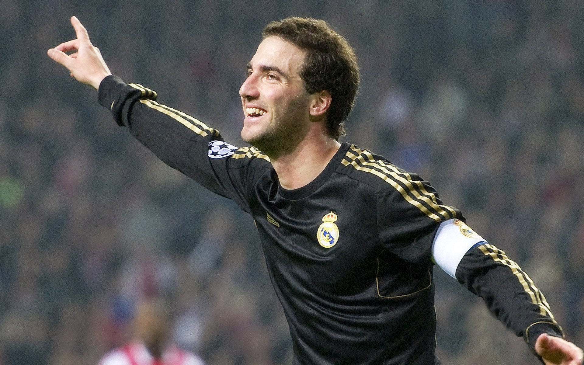 【棒球赛事全景虚拟化】未来未必需要现场，科技引领新体验！，棒球赛视频带字幕